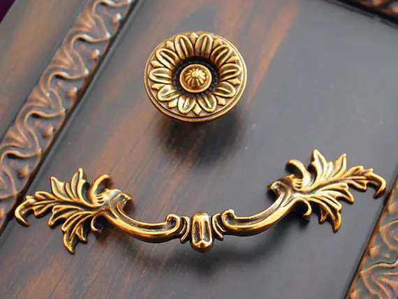 Maniglie per cassetti vintage  - Furniture Hardware Drop Pulls recensione e prezzo
